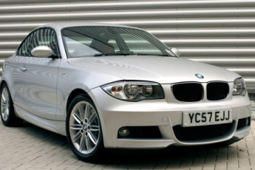 3 дв. хэтчбек 130i  265 / 6600 6МКПП с 2007 BMW 1 серия E81/E88
