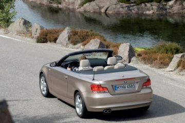 3 дв. хэтчбек 118d 143 / 4000 6АКПП с 2007 :: BMW :: 1 серия :: E81/E88 3 дв. хэтчбек 118d 143 / 4000 6АКПП с 2007 BMW 1 серия E81/E88