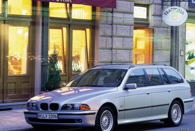 Как заказать уникальную курсовую работу по автомобильной промышленности BMW 5 серия E39