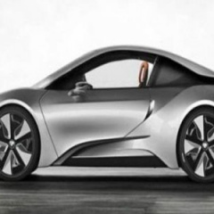 Художники фантазируют над образом BMW i8
