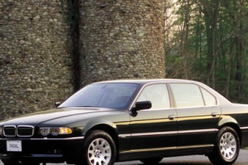 4 дв. седан 728iL 193 / 5500 5АКПП с 1998 по 2001 BMW 7 серия E38