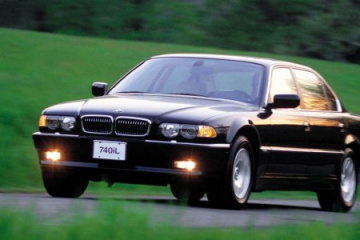 моя машина буксует, помогите пож-та! BMW 7 серия E38