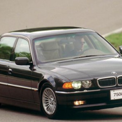 BMW 7 серия E38