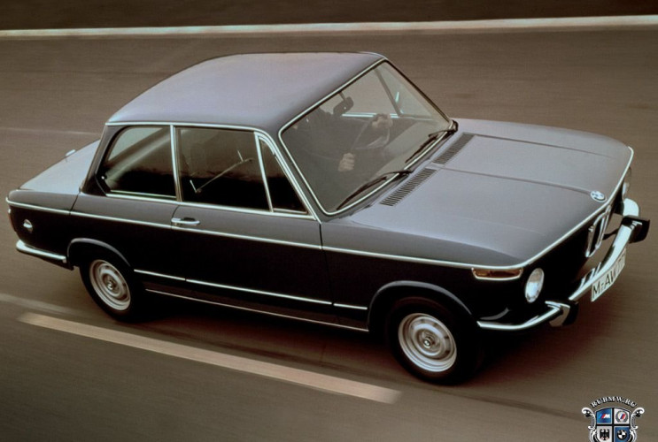 Как заказать уникальную курсовую работу по автомобильной промышленности BMW Ретро Все ретро модели