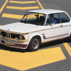 Два BMW вошли в список лучших машин по версии Playboy