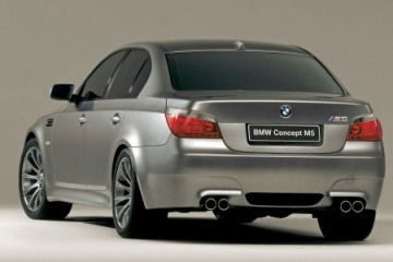 Бьет руль BMW M серия Все BMW M