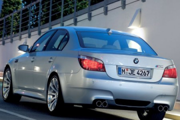 BMW M3 GTS BMW M серия Все BMW M