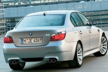 BMW M5 F10 vs Mercedes E63 AMG BMW M серия Все BMW M