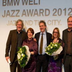 Кто стал обладателем премии BMW Welt в области джаза 2012 г.?