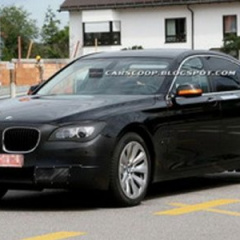 В июле 2012 г. в продажах появится заряженный автомобиль BMW 7-Series