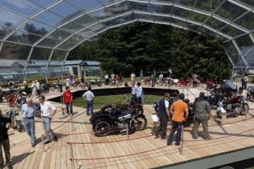 Выставка Concorso d`Eleganza Villa d`Este: 30 моделей мотоциклов, принадлежащие к одному из пяти классов BMW Мотоциклы BMW Все мотоциклы