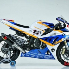 Степени несвободы: три версии BMW S1000RR (1 Часть)