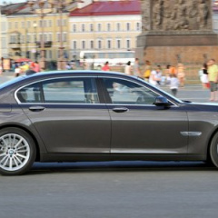 Заплатка: тест-драйв BMW 7-Series после «патча» (1 часть)