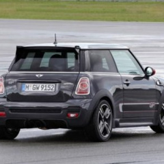 Цены на MINI John Cooper Works GP