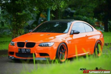 BMW M3 с настроением оранжевого цвета BMW 3 серия E90-E93