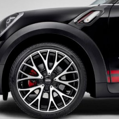 MINI Cooper Paceman — особый стиль и сумасшедшая спортивность