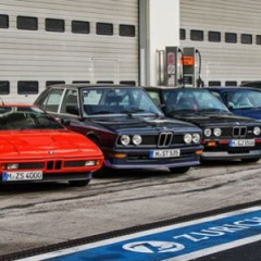 На юбилейный круг по трассе Нюрбургринг BMW выводит 12 М-машин (Цикл статей, часть 2)