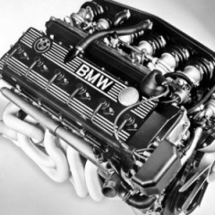 На юбилейный круг по трассе Нюрбургринг BMW выводит 12 М-машин (Цикл статей, часть 3)
