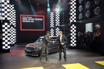 MINI лидирует на «Дакар – 2013» BMW Всё о MINI COOPER Все MINI