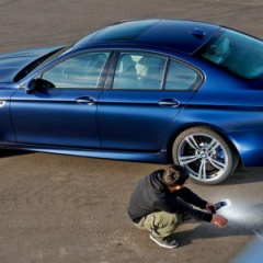 Cпортседан BMW M5 – рассматриваем внимательно и со всех сторон.