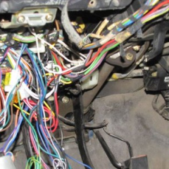 Устанавливаем электрический регулятор фар на BMW E32