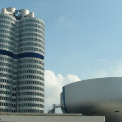 Мир БМВ. BMW Welt