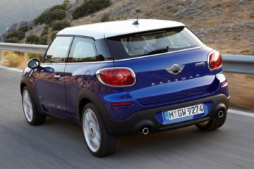Электрический MINI Сountryman с 20" колесными дисками BMW Всё о MINI COOPER Все MINI