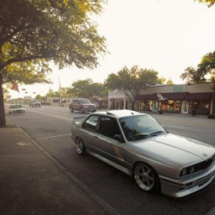 BMW 3 серия E30