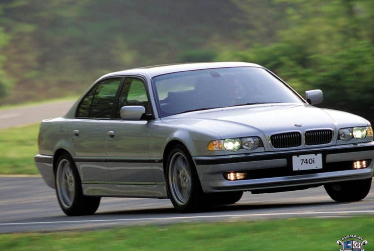 Как заказать уникальную курсовую работу по автомобильной промышленности BMW 7 серия E38