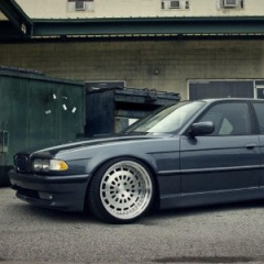 BMW 7 серия E38