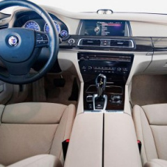 BMW 7 серия F01-F02