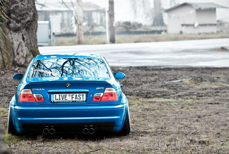 Как заказать уникальную курсовую работу по автомобильной промышленности BMW 3 серия E46