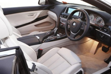 Девушка тестирует BMW 6 series Coupe 2011 BMW 6 серия F12-F13