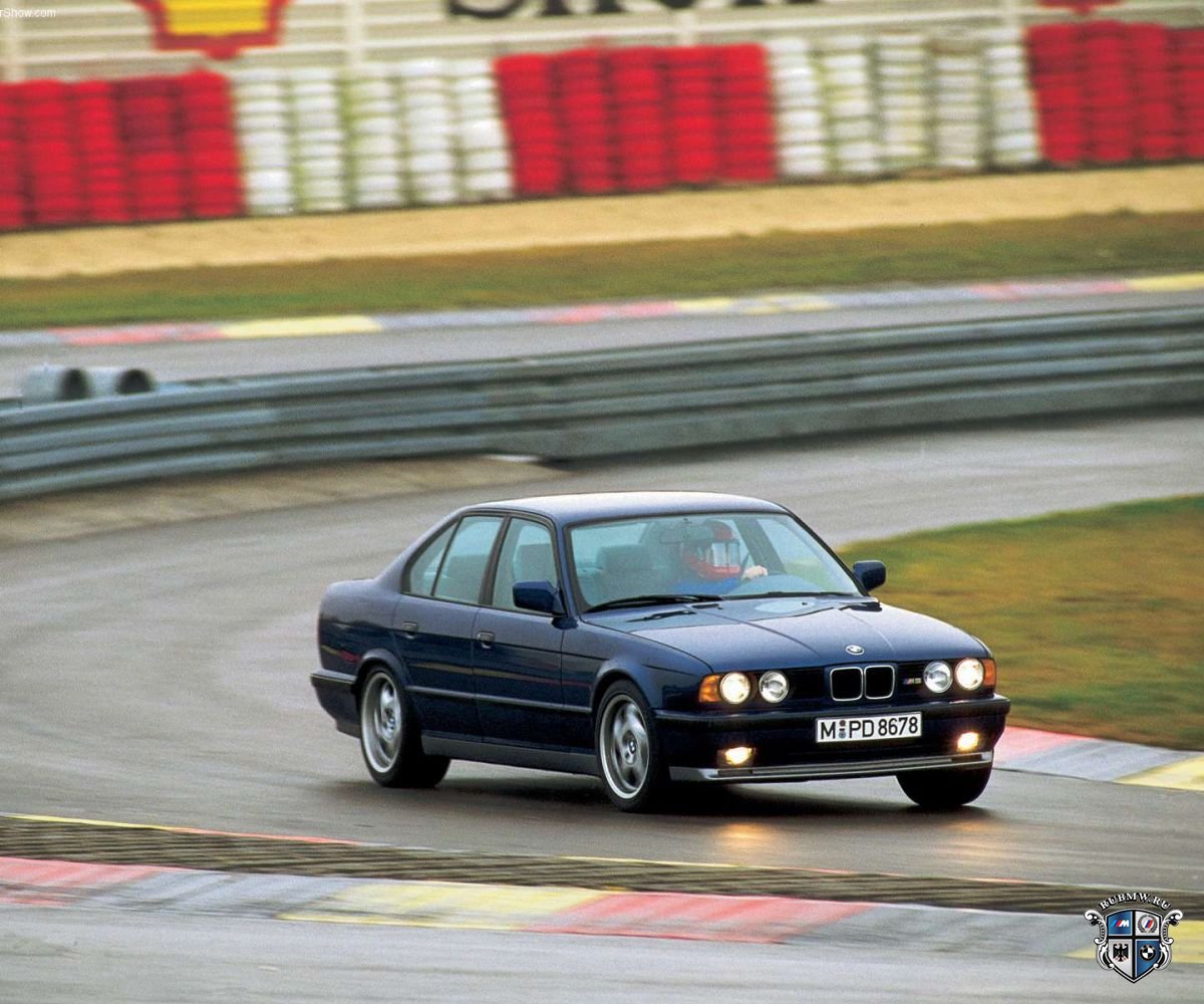 BMW 5 серия E34