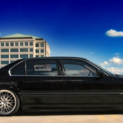 BMW 7 серия E38