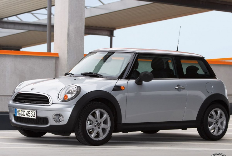 Как заказать уникальную курсовую работу по автомобильной промышленности BMW Всё о MINI COOPER Все MINI