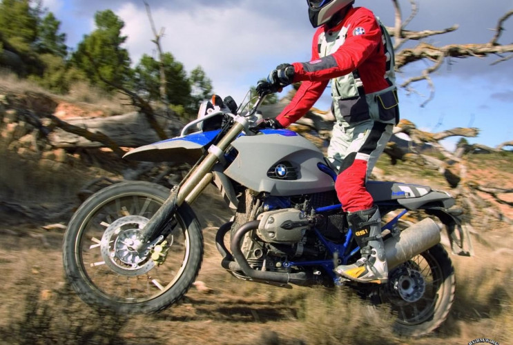 Как заказать уникальную курсовую работу по автомобильной промышленности BMW Мотоциклы BMW Все мотоциклы