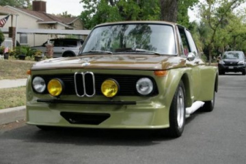 Эксклюзивный BMW 2002 BMW Ретро Все ретро модели