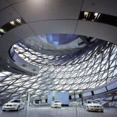 BMW увеличивает темпы продаж