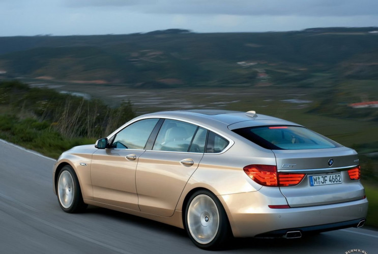 Как заказать уникальную курсовую работу по автомобильной промышленности BMW 5 серия GT