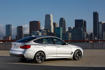 BMW :: 3 серия :: 3GT Аккумулятор на GT 3 серии. Место расположения BMW 3 серия 3GT