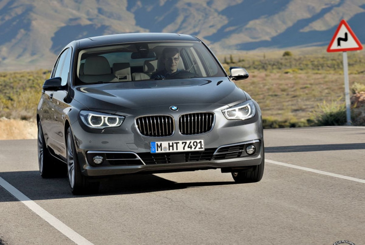 Как заказать уникальную курсовую работу по автомобильной промышленности BMW 5 серия GT