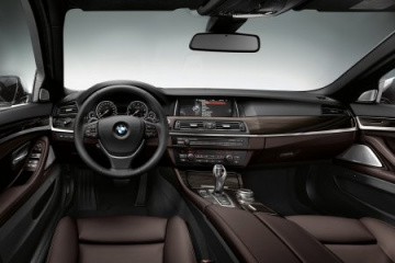 BMW M5 F10 vs Mercedes E63 AMG BMW 5 серия F10-F11