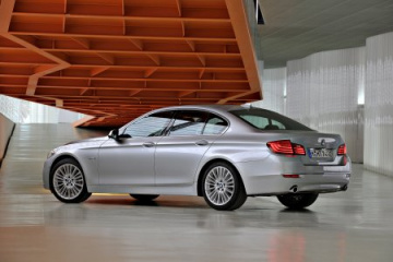 BMW 5 Series (550i F10) BMW 5 серия F10-F11