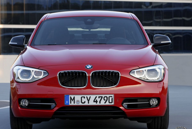 Как заказать уникальную курсовую работу по автомобильной промышленности BMW 1 серия F20