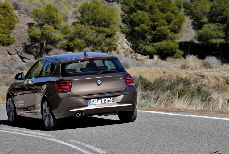 Как заказать уникальную курсовую работу по автомобильной промышленности BMW 1 серия F20