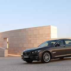 BMW 7 серия F01-F02