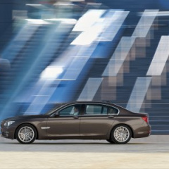 BMW 7 серия F01-F02