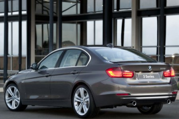 Предварительный осмотр и смена свечей зажигания BMW 3 серия F30-F35