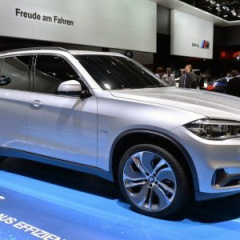 Гибридный BMW X5 во Франкфурте